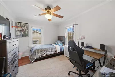 490 Carol Place, Pelham, NY 10803 - Photo 28