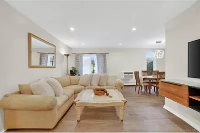 18 Granada Crescent #14, White Plains, NY 10603 - Photo 8