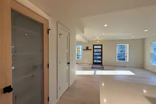 39 Falconer St, Beacon, NY 12508 - Photo 14