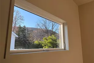 39 Falconer St, Beacon, NY 12508 - Photo 32