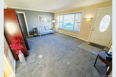 93 Burleigh Drive, Holbrook, NY 11741 - Photo 6