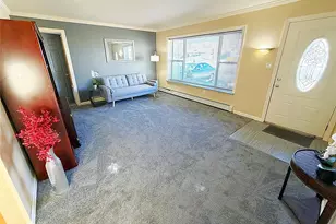 93 Burleigh Dr, Holbrook, NY 11741 - Photo 6