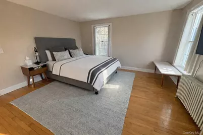 2 Ruth Lane, Glenwood Landing, NY 11547 - Photo 10