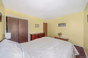 156 Gibbs Rd, Central Islip, NY 11722 - Photo 28