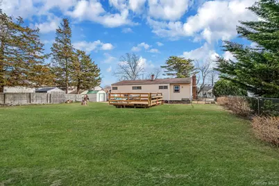 156 Gibbs Road, Central Islip, NY 11722 - Photo 8