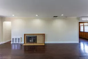 85-32 213th St, Hollis, NY 11427 - Photo 4