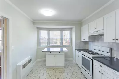 85-32 213th Street, Hollis, NY 11427 - Photo 8