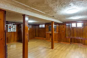 85-32 213th St, Hollis, NY 11427 - Photo 22