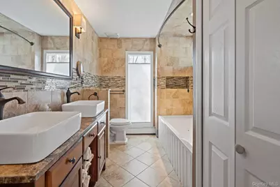 25 Cliff Road W, Wading River, NY 11792 - Photo 24