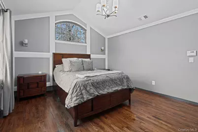 25 Cliff Road W, Wading River, NY 11792 - Photo 14