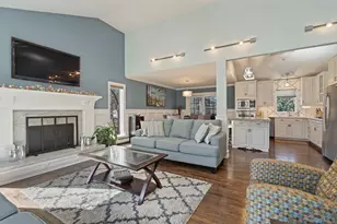 25 Cliff Rd W, Wading River, NY 11792 - Photo 4