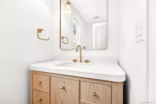 306 Hunter St, Mamaroneck, NY 10543 - Photo 8