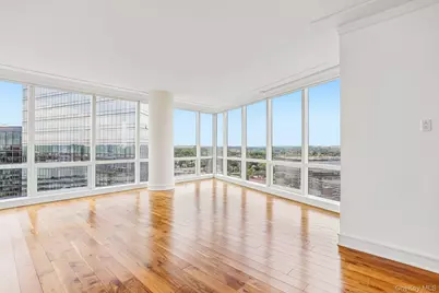 1 Renaissance Square #25G, White Plains, NY 10601 - Photo 2