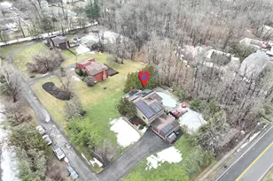 42 Cragmere Rd, Airmont, NY 10901 - Photo 32