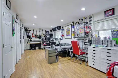 42 Cragmere Road, Airmont, NY 10901 - Photo 24