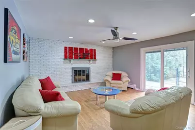 42 Cragmere Road, Airmont, NY 10901 - Photo 20