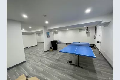 4920 167th Street, Fresh Meadows, NY 11365 - Photo 18