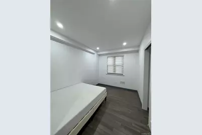 4920 167th Street, Fresh Meadows, NY 11365 - Photo 6