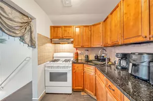 191-15 119th Ave, Saint Albans, NY 11412 - Photo 8