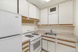 102-30 66th Rd, Forest Hills, NY 11375 - Photo 10