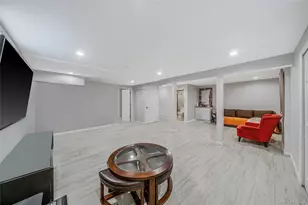 6 Denmark Ct, Huntington, NY 11743 - Photo 28