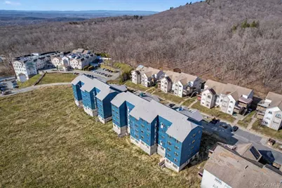 16 Chevron Road #302, Monroe, NY 10950 - Photo 4