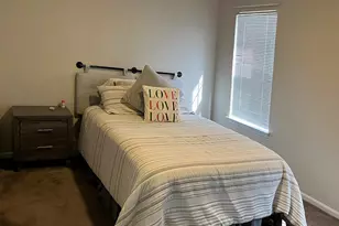 1404 Pondcrest Ln, White Plains, NY 10607 - Photo 20