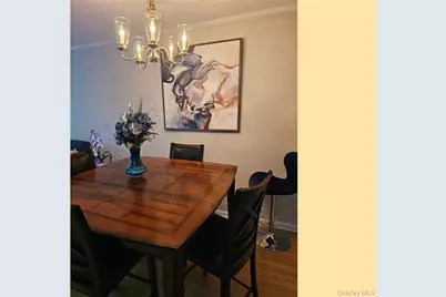 1404 Pondcrest Lane, White Plains, NY 10607 - Photo 6
