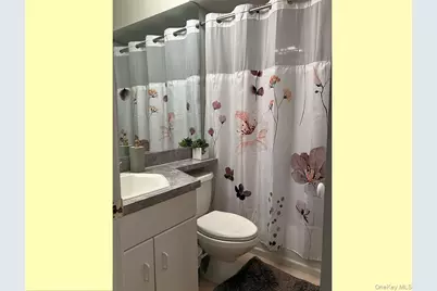 1404 Pondcrest Lane, White Plains, NY 10607 - Photo 16