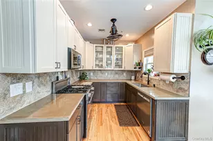 78 Cranberry Cir, Medford, NY 11763 - Photo 12