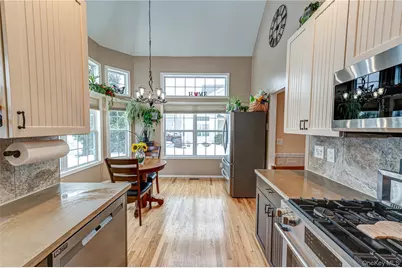 78 Cranberry Circle, Medford, NY 11763 - Photo 14