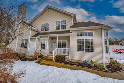 78 Cranberry Circle, Medford, NY 11763 - Photo 2