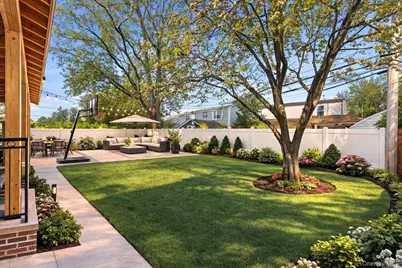 642 Lenore Lane, Elmont, NY 11003 - Photo 20