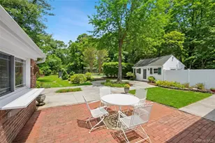 29 Squiretown Rd, Hampton Bays, NY 11946 - Photo 18