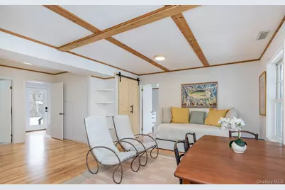 9 Helens Lane, Southampton, NY 11968 - Photo 16