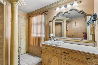 4 Andover Place, Huntington, NY 11743 - Photo 24