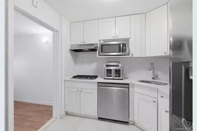 301 W 110th Street #18F, New York, NY 10026 - Photo 8