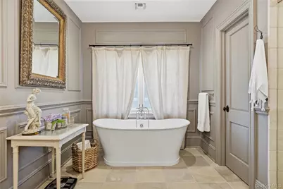 7 Sexton Drive, West Islip, NY 11795 - Photo 32