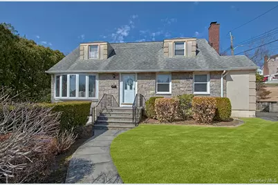 29 Kingston Avenue, West Harrison, NY 10604 - Photo 4