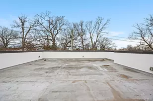 33-03 213th St, Bayside, NY 11361 - Photo 30