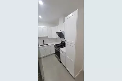 60-24 Wetherole Street #3, Elmhurst, NY 11373 - Photo 4
