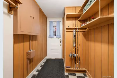 63-34 83rd Place, Middle Village, NY 11379 - Photo 10