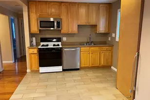 25 Woodhollow Rd, Albertson, NY 11507 - Photo 8