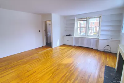 2952 172nd Street, Flushing, NY 11358 - Photo 4