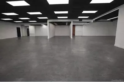 207 Lawrence Avenue, Inwood, NY 11096 - Photo 2