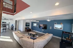 65 New Hampshire St, Long Beach, NY 11561 - Photo 2