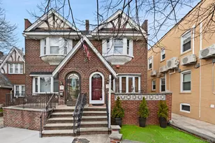 75-47 Furmanville Ave, Middle Village, NY 11379 - Photo 34