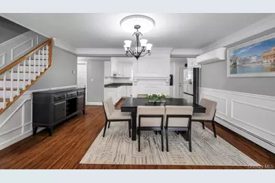 54 Abbot Lane, Hicksville, NY 11801 - Photo 20