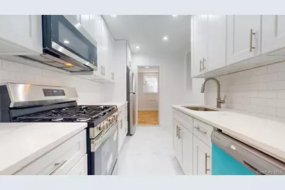 66-15 Thornton Place #L4, Rego Park, NY 11374 - Photo 8