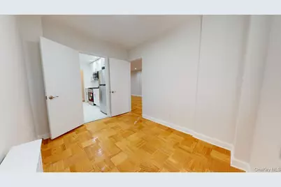 66-15 Thornton Place #L4, Rego Park, NY 11374 - Photo 20